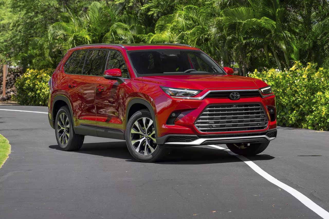 2024 Toyota Highlander Battery Replacement